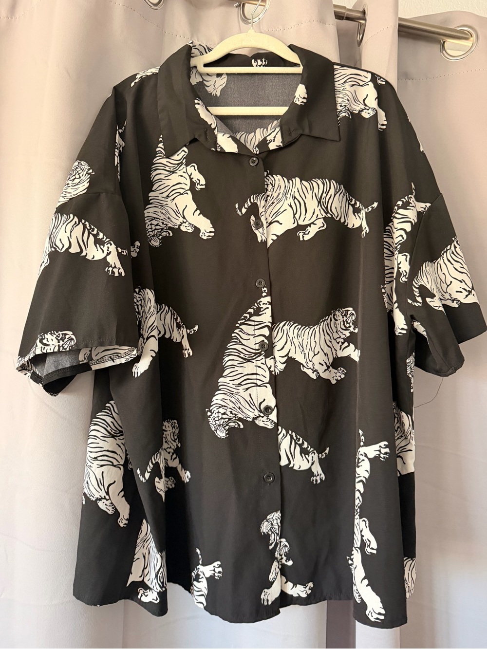 EUC SHEIN Black Button-Up Shirt with White Tiger Print